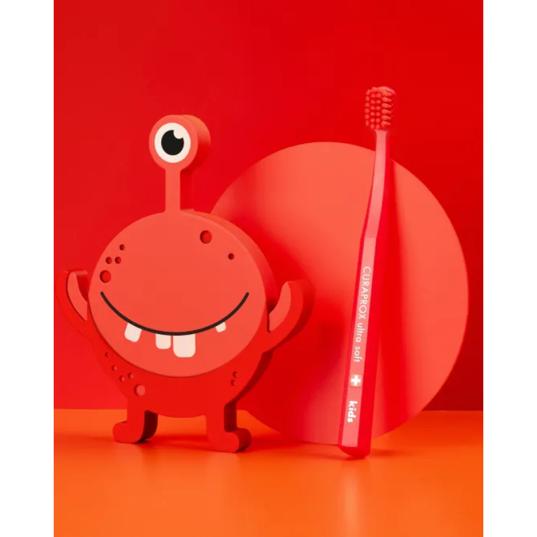 Зубна щітка дитяча Curaprox kids ultra soft ультра-м'яка 4-12 років помаранчева