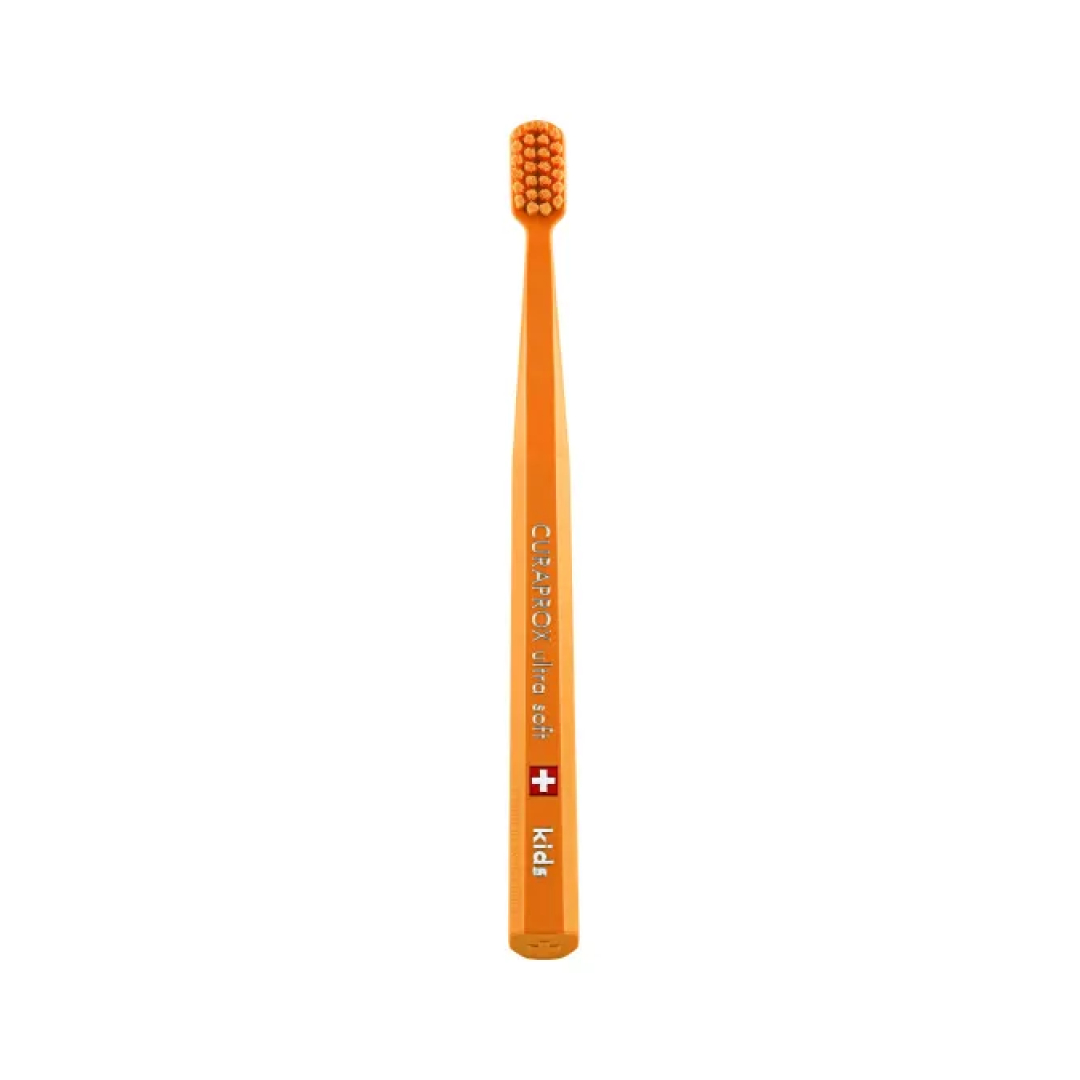 Зубна щітка дитяча Curaprox kids ultra soft ультра-м'яка 4-12 років жовта