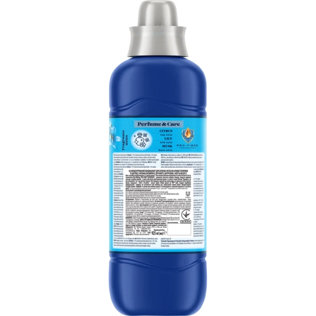 Концентрований кондиціонер для білизни Coccolino Квіти та бергамот Perfume & Care Passion Flower & Bergamot, 925 мл