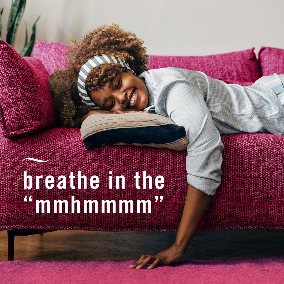 Освіжувач для тканин Febreze аромат Романтика та бажання, 700 мл